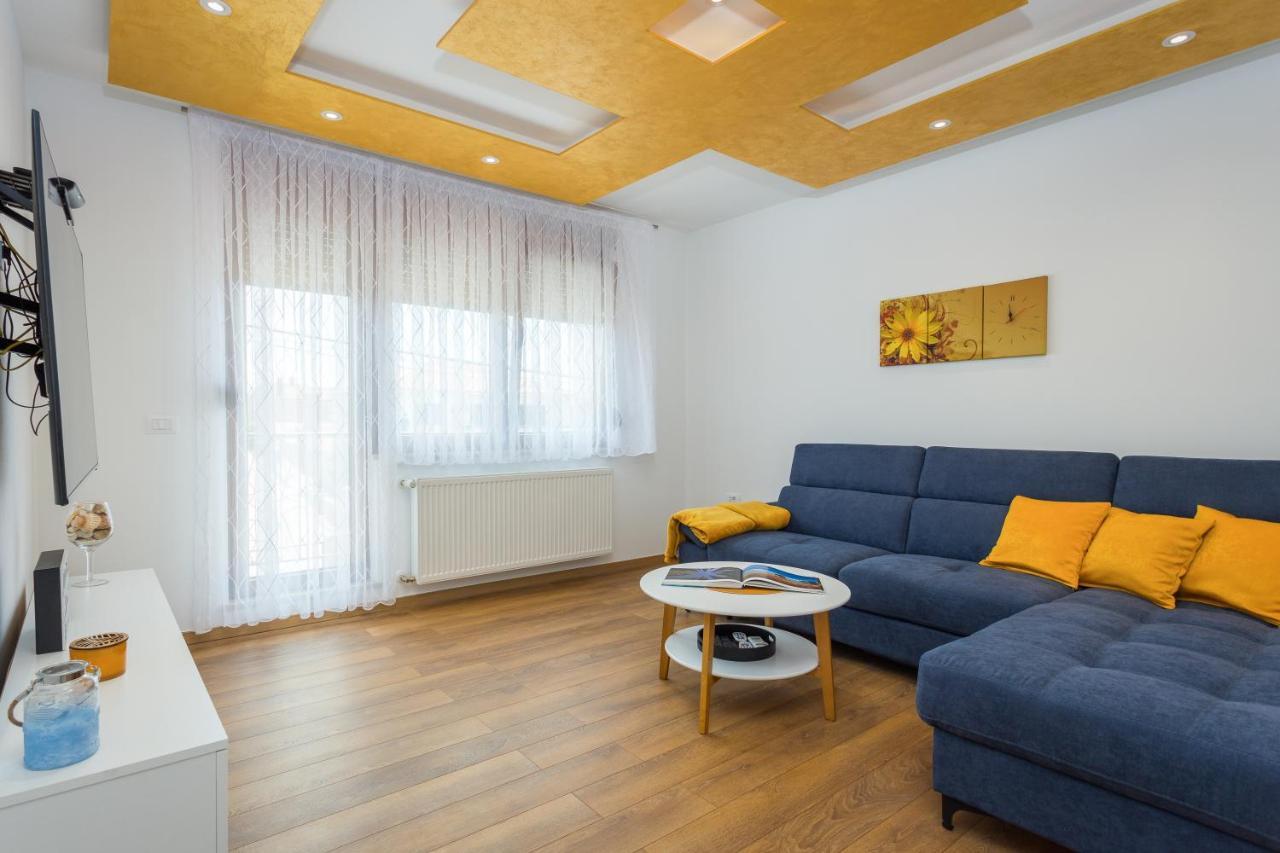 Lumalu Apartment Galizana Ngoại thất bức ảnh