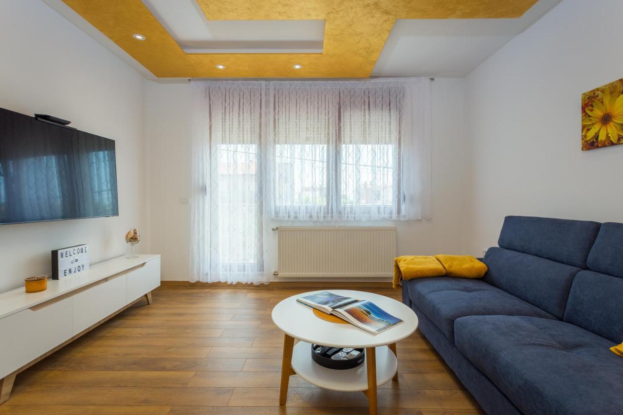 Lumalu Apartment Galizana Ngoại thất bức ảnh